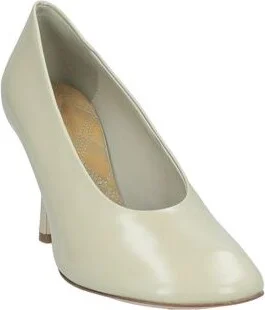 Burberry Woman Pumps - Image 2