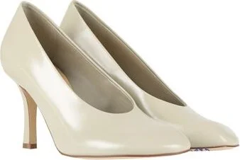 Burberry Woman Pumps - Image 2