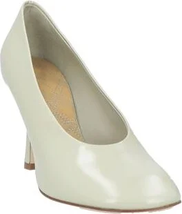Burberry Woman Pumps - Image 2