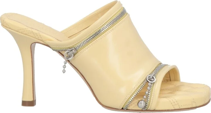 Burberry Woman Sandals - Image 3