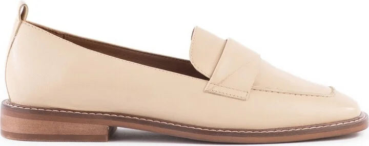 Butterflies Loafer - Image 7