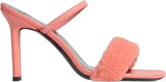 Salmon pink