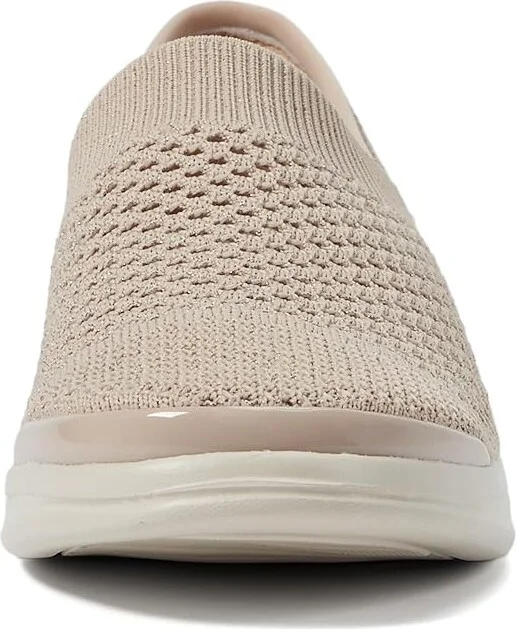 Bzees Charlie Women's Shoes Beige : 9.5 W, Textile - Image 5