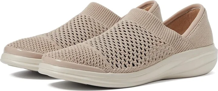 Bzees Charlie Women's Shoes Beige : 9.5 W, Textile