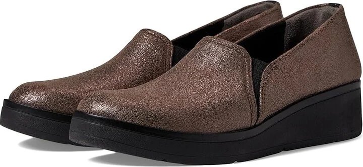 Bzees Free Spirit Women's Shoes Bronze : 10 M, Textile