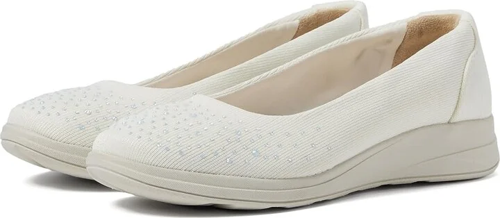 Bzees Golden Bright Slip-On Loafers Women's Flat Shoes White : 7.5 M, Synthetic