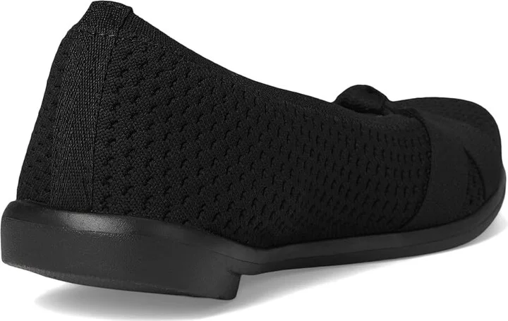 Bzees Kissed Women's Flat Shoes Black : 5 M, EVA/Rubber - Image 4