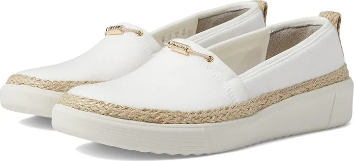 Bzees Maui Women's Shoes White : 10 M, Textile