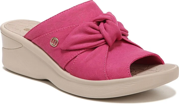 BZees Smile II Wedge Slide Sandal