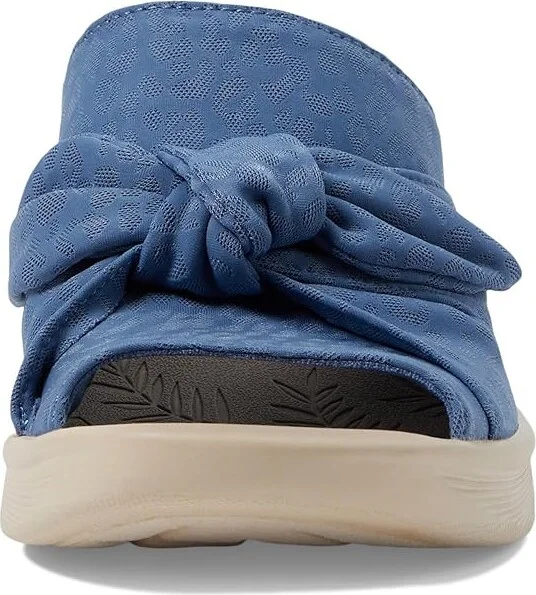 Bzees Smile Women's Shoes Blue : 6 M, Textile - Image 2