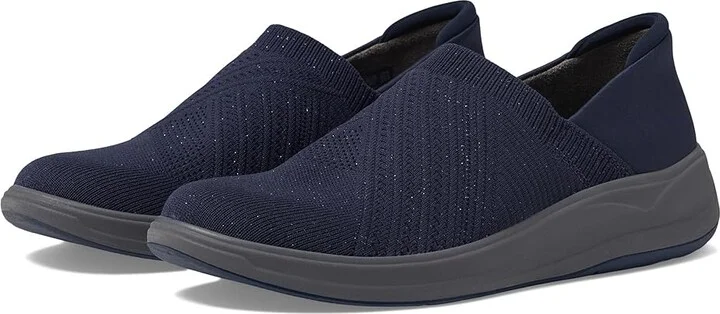 Bzees Triumph Women's Shoes Navy Fabric : 10 M, EVA