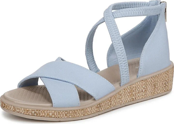 BZees Womens Bali Sand Sandal Skyway Blue 7 W