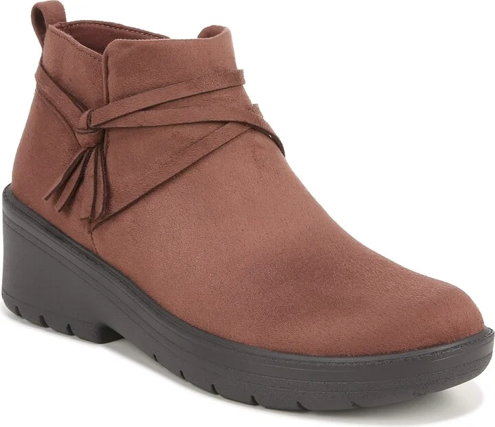 BZees Women's Blaine Washable Comfort Ankle Boots Brown 7 W