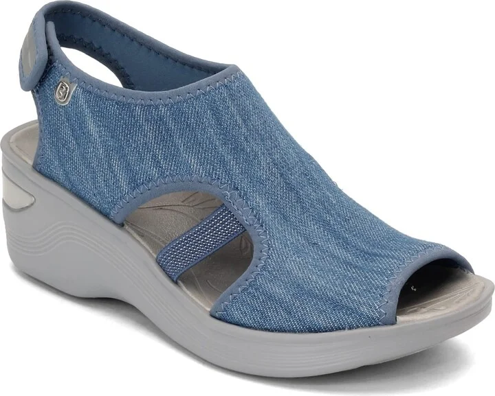 BZees womens Dream Denim Ankle Straps 10 W