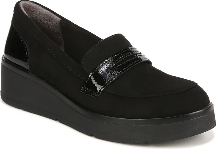 BZees Women's Fast Track Washable Comfort Slip On Fashion Loafer Black 9 W