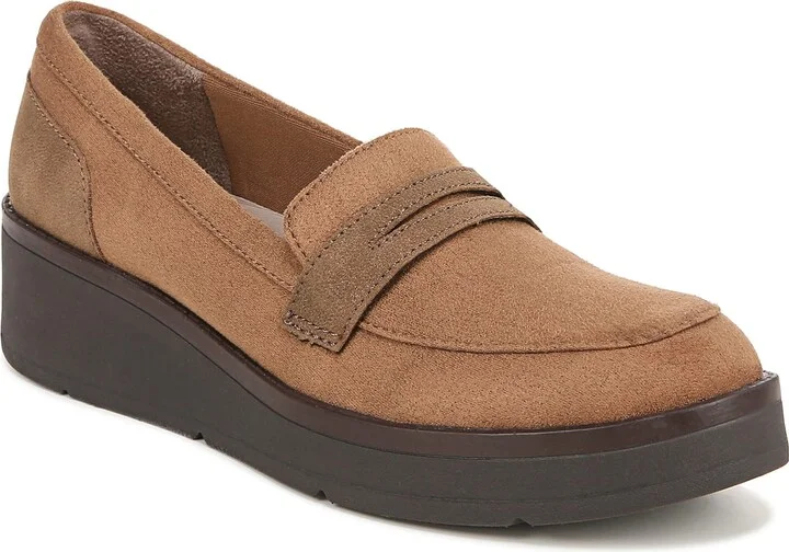 BZees Women's Fast Track Washable Comfort Slip On Fashion Loafer Brown 7.5 M