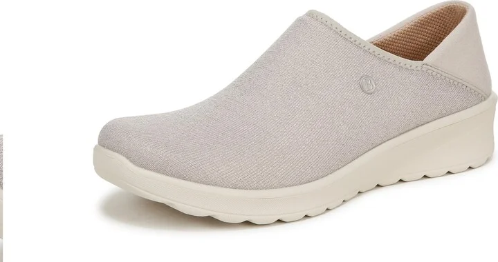 BZees Womens Getaway Slip-On Sand Sparkle Fabric 10 M