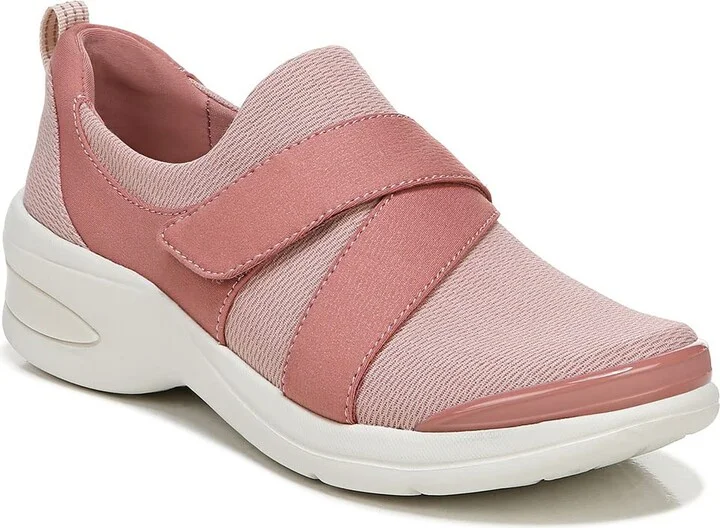 BZees Womens Refresh Slip-On Sneaker Canyon Clay 6.5 M