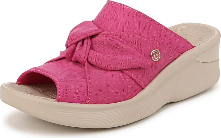 BZees Womens Smile Slide Sandal