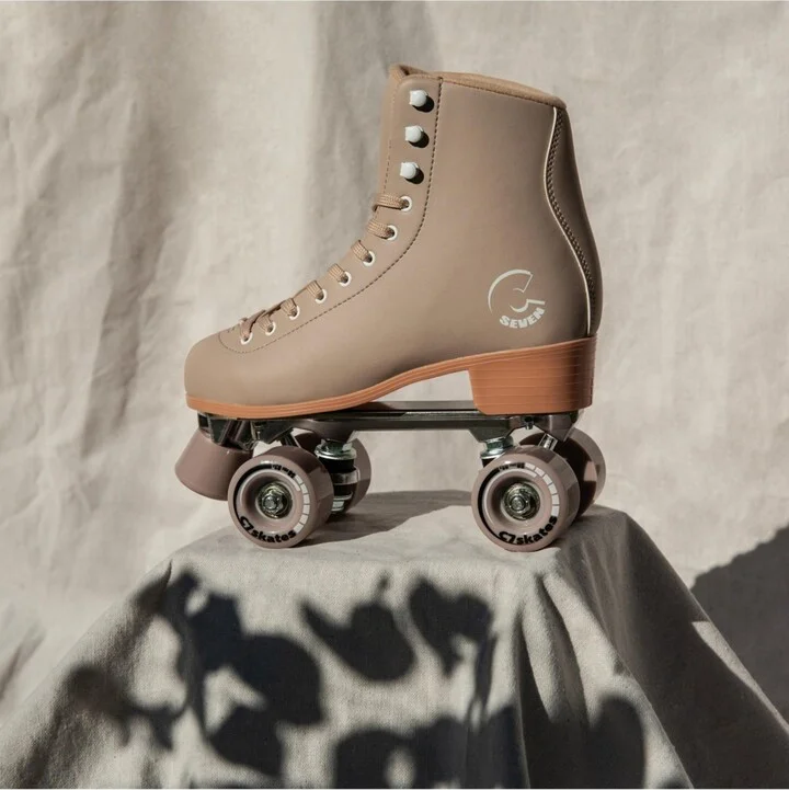 C7skates Forget Me Not Quad Roller Skates (Winter Wheat, Men's 9) - Image 5