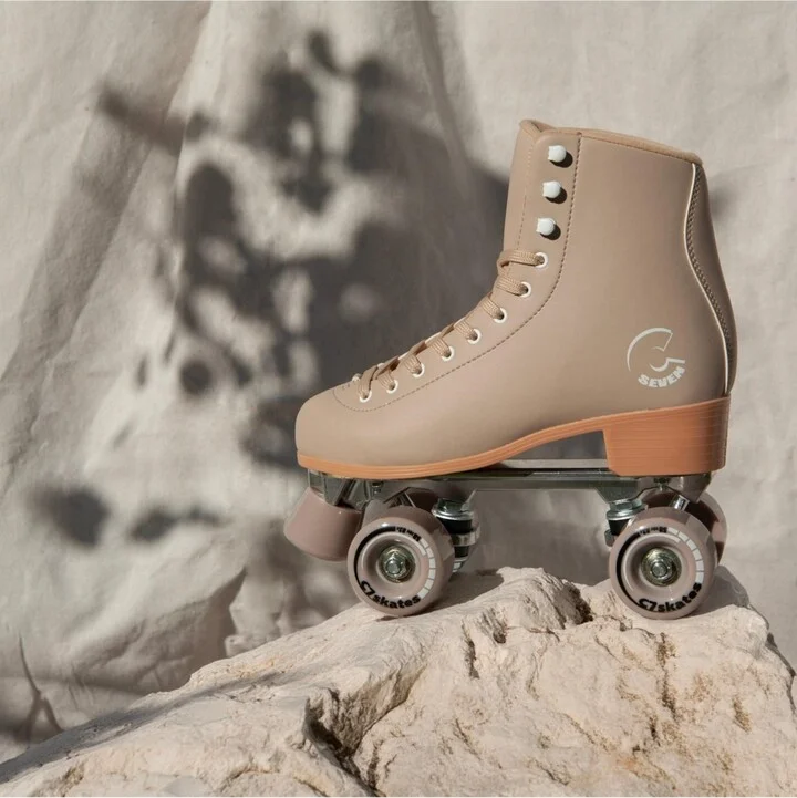 C7skates Forget Me Not Quad Roller Skates (Winter Wheat, Men's 9) - Image 6