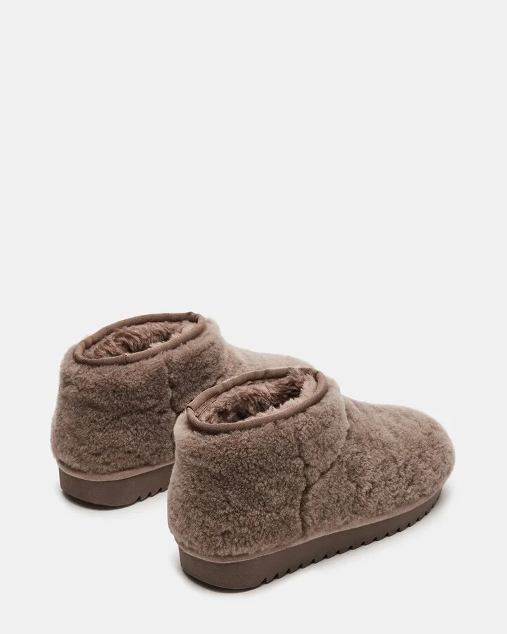 Cabin Faux Shearling Grey - Image 5