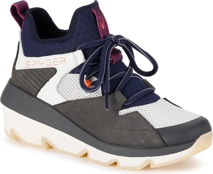 Cadence Sneaker