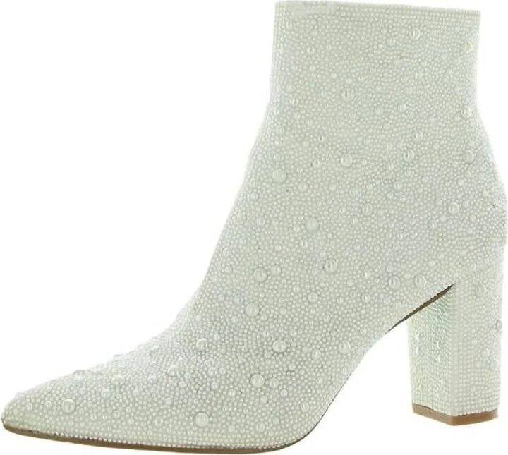 Cady Pearl Ankle Boot In Pearl White