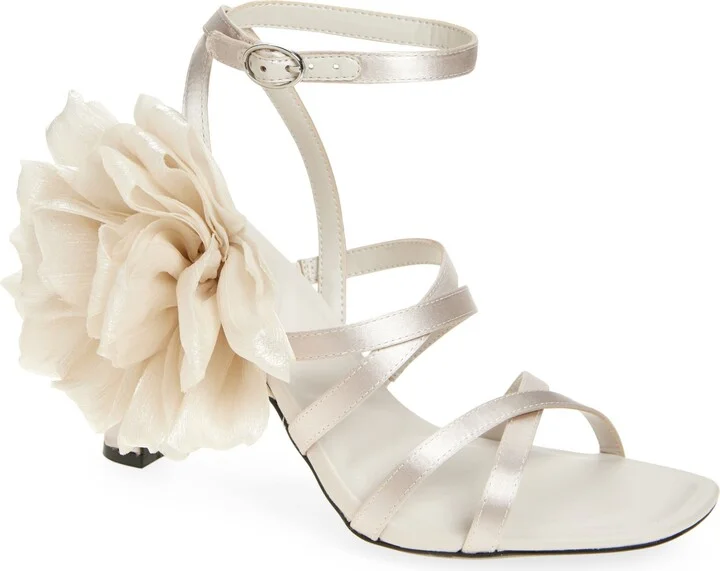 SOFT WHITE