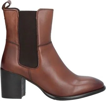 Cafènoir Woman Ankle boots