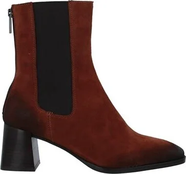 Cafènoir Woman Ankle boots