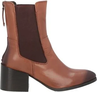 Cafènoir Woman Ankle boots