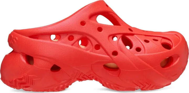 Caged "Starfish" mules