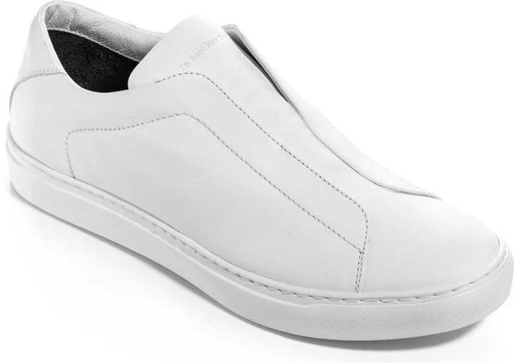 Cale Laceless Low Top Sneaker