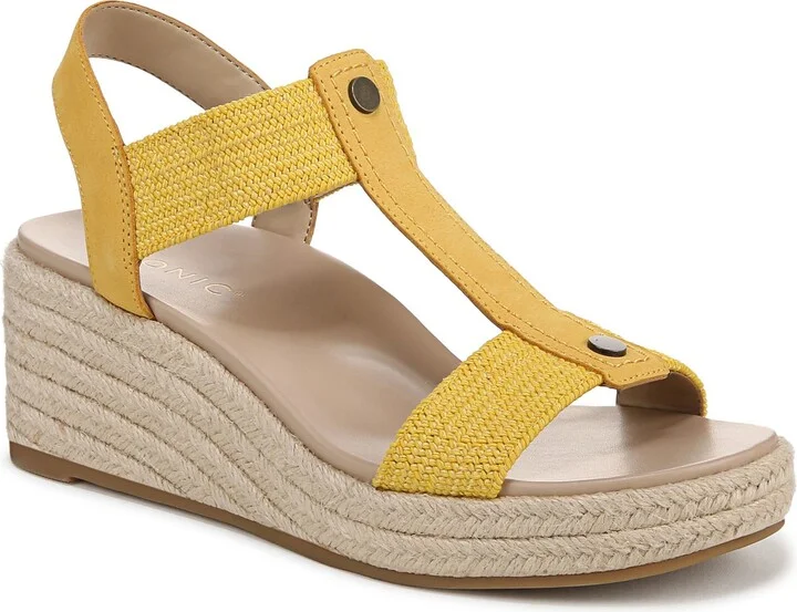 Butter Yellow
