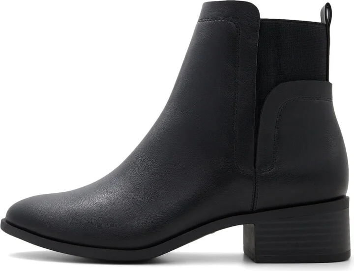 Call It Spring Women's Cassi Chelsea Boot