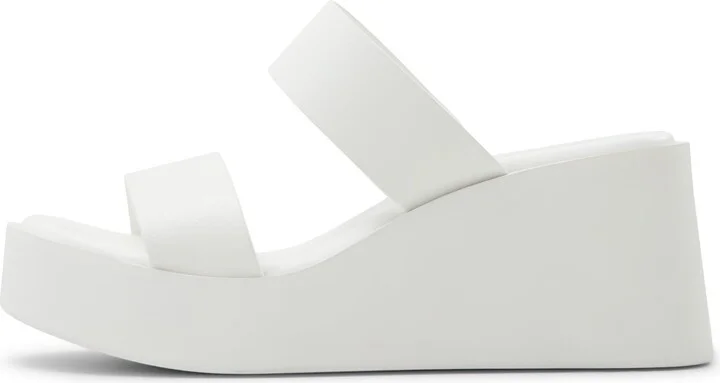Call It Spring Women's Feliciia Wedge Sandal