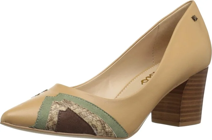 Callisto Women's Advisor Pump