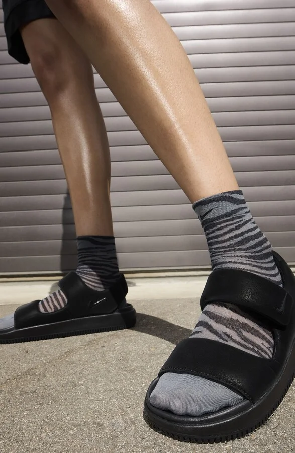 Calm Sandal - Image 2