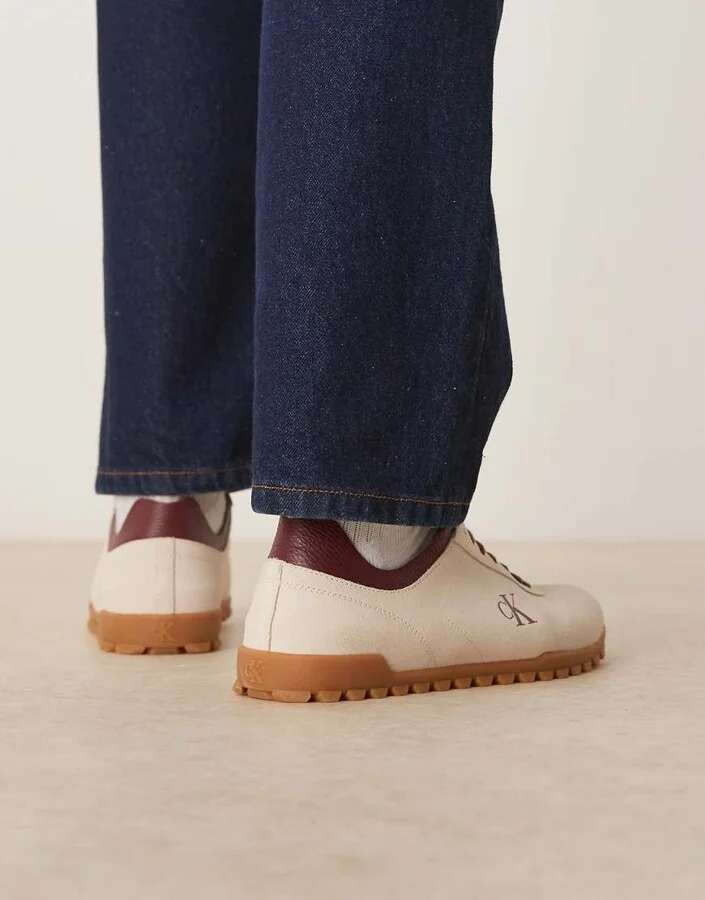 Calvin Klein Jean suede low runner sneakers with rubber sole in off white - Image 2