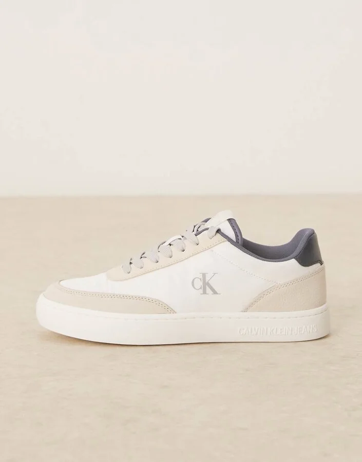 Calvin Klein Jeans classic cupsole sneakers in beige and white - Image 2
