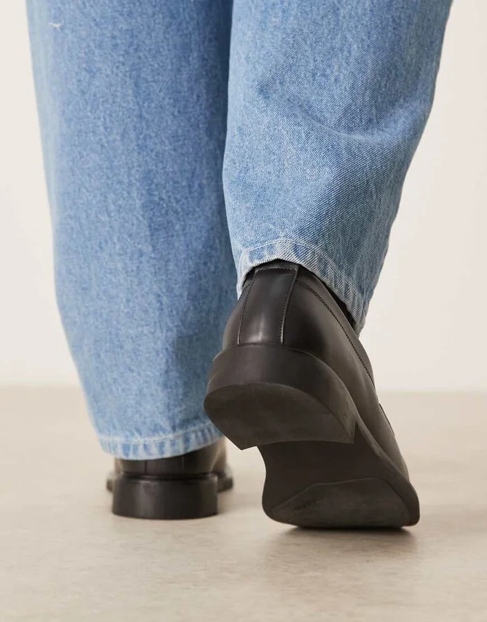 Calvin Klein Jeans dressy loafers in black - Image 3