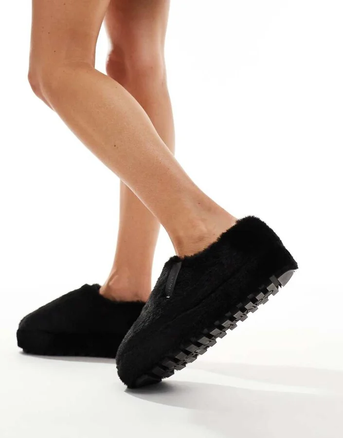 Calvin Klein Jeans fur mule slippers in black - Image 4