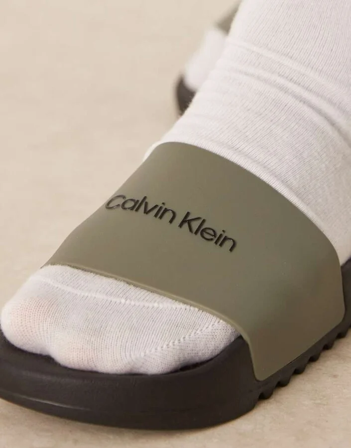 Calvin Klein Jeans logo slides in olive and black - Image 4