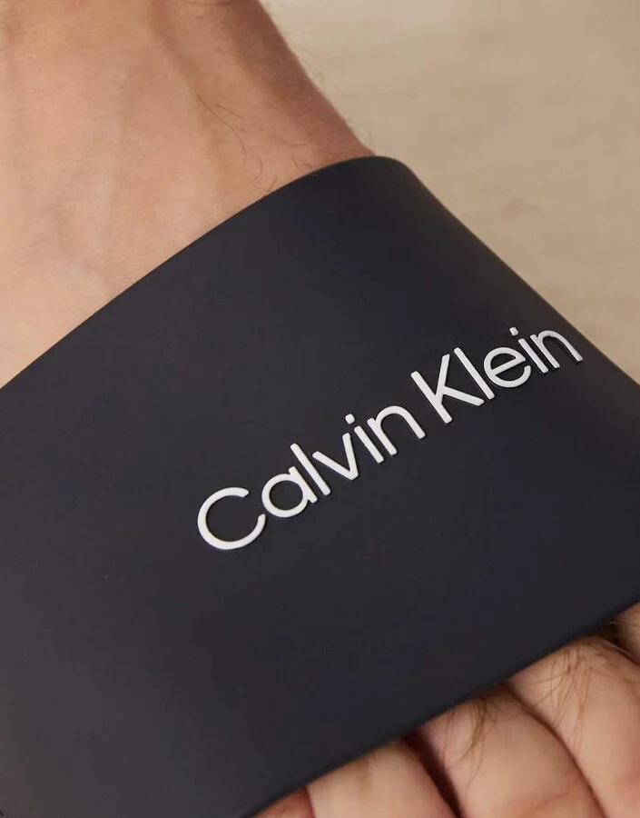 Calvin Klein logo slides in navy - Image 3