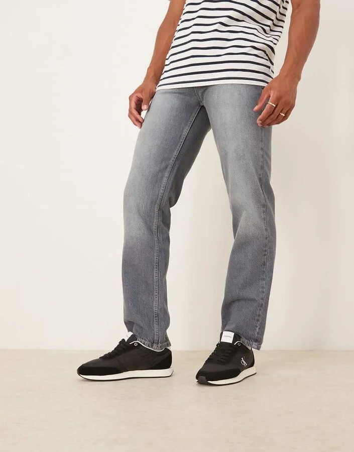 Calvin Klein Retro Runner sneakers in black and white - Image 3
