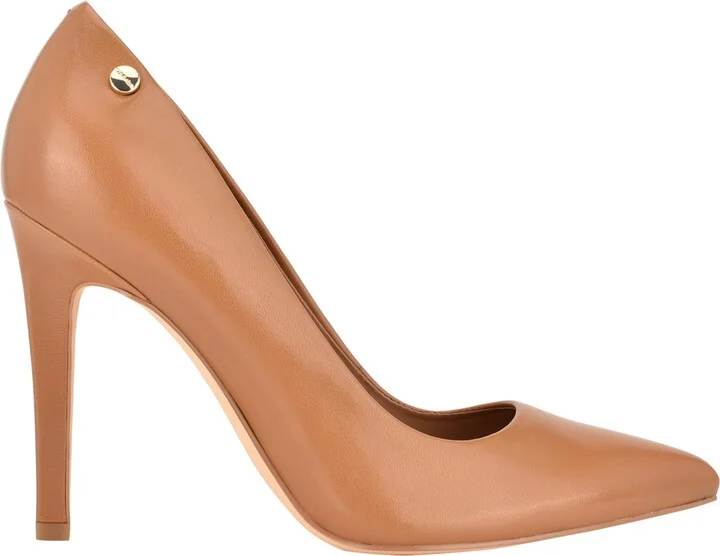 Calvin Klein Women's Brady Pointed Toe Pumps - Image 10