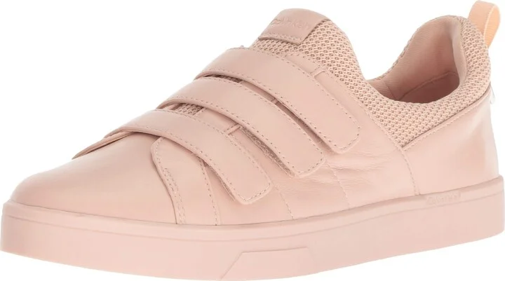 Calvin Klein Women's Irah Sneaker