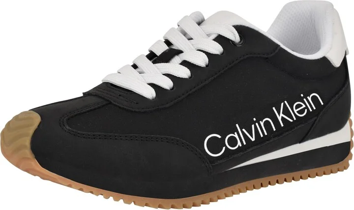 Black/White 001