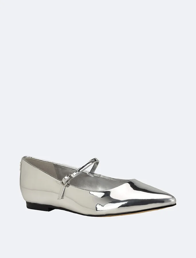 Calvin Klein Women's Women's Kamryn Flat